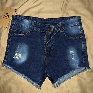 New with Tags Denum Shorts size Small